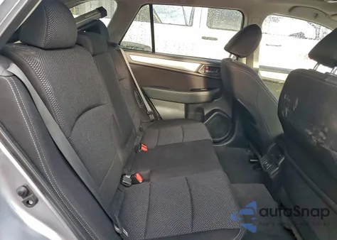 2019 Subaru Outback 2.5I Premium z USA, uszkodzony, nr VIN 4S4BSAHC4K3271678